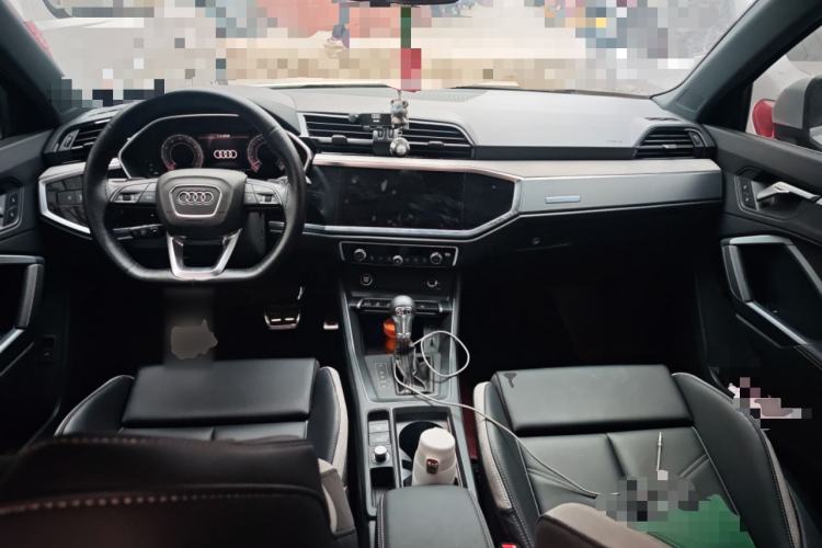 Used Audi Q3 2024 40 TFSI Fashion Dynamic Model