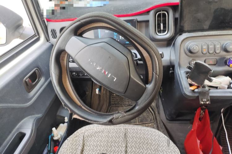 Used Yufeng Gold Warehouse 2025 Model Bus Version without Slow Charger