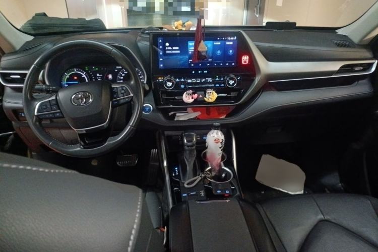 Used Toyota Highlander 2022 Dual-Engine 2.5L Four-Wheel Drive Prestige Version 7 Seats
