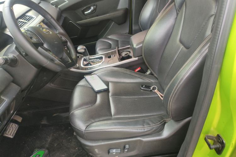 Used Land X7 2016 2.0T Panoramic Prestige Edition Left Front Seat