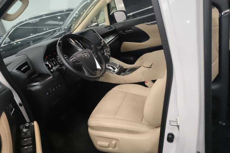 Used Toyota Vellfire 2023 Crown Dual-Engine 2.5L HV Ultimate Edition