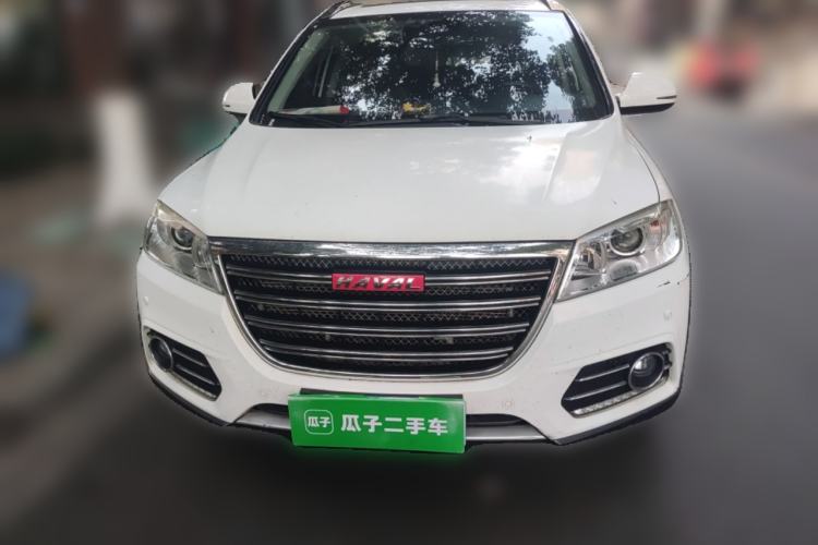 Used Haval H6 2015 Upgraded Model 1.5T Manual Two-Wheel Drive Prestige Version
