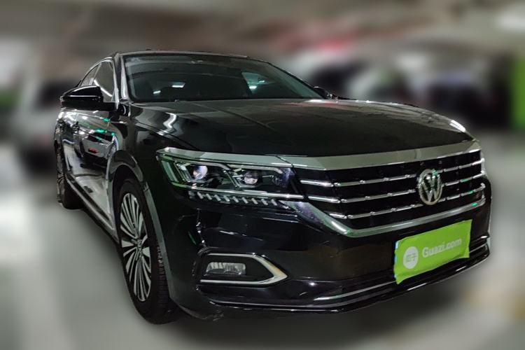 Used Volkswagen Passat 2019 330TSI Luxury Edition China VI Standard