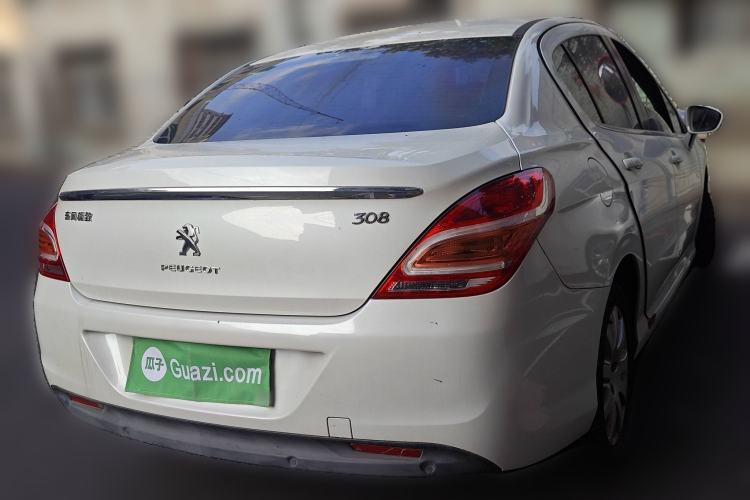 Used Peugeot 308 2014 Enjoy Edition Classic 1.6L Automatic Premium Model Exterior 5