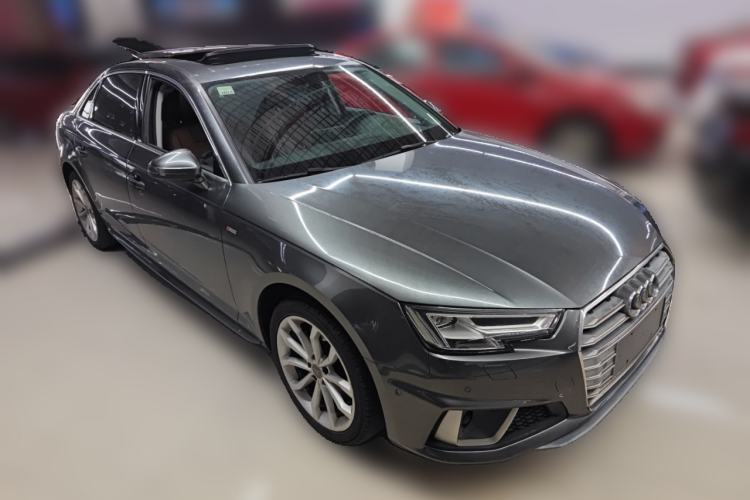 Used Audi A4L 2019 40 TFSI Fashion Edition China VI Emission Standard Front Right 45 Deg