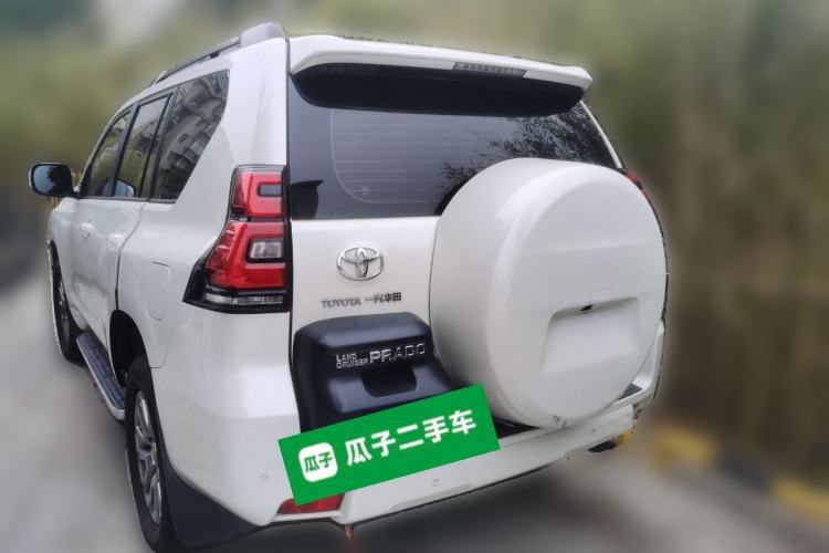 Used Toyota Prado 2018 3.5L Automatic TX-L with Rear-Mounted Spare Tire
