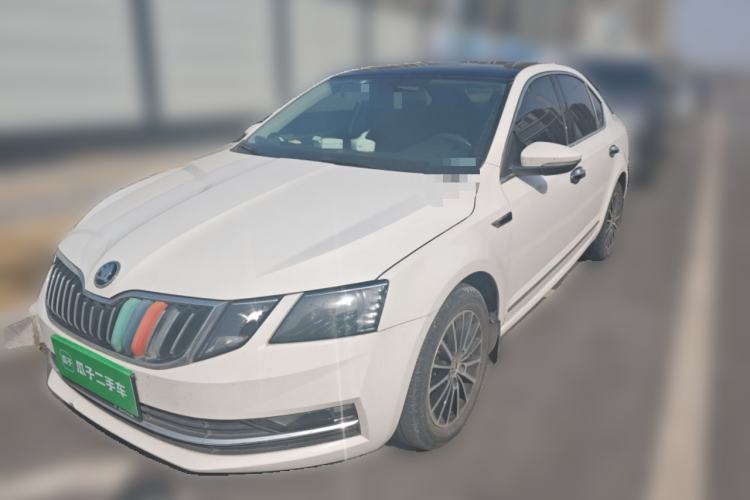 Used Skoda Octavia 2019 1.5L Automatic Smart Drive Luxury Edition China VI Standard
