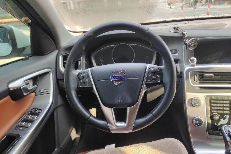 Used Volvo S60 2017 S60L T4 Smart Range Edition