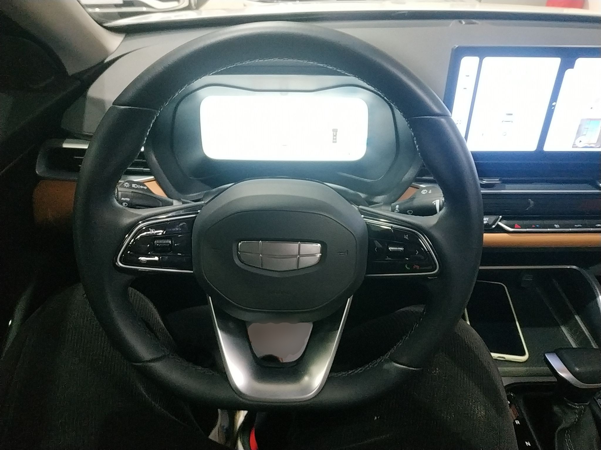 Geely Auto Emgrand 2025 4th Generation 1.5L CVT Flagship Version — снимка 13