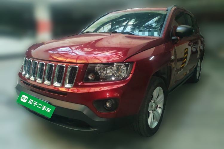 Used Jeep Compass 2013 2.0L two-wheel drive sport version