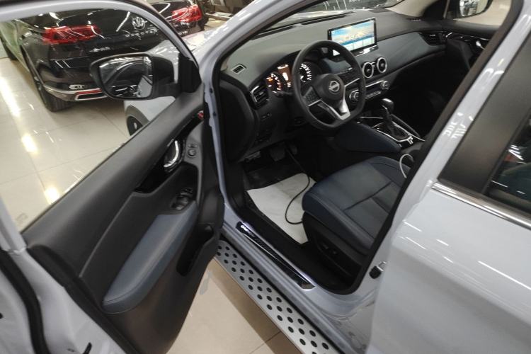 Used Nissan Qashqai 2025 Honor 2.0L CVT XV+ Leading Edition Driver Seat