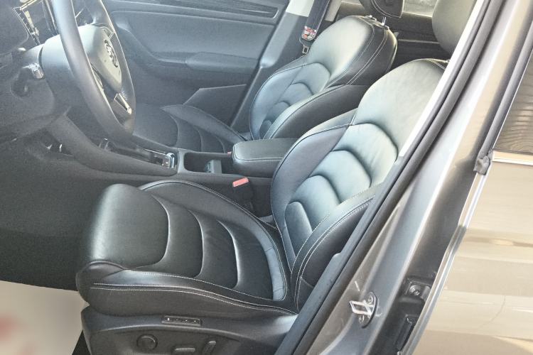 Used Skoda Kodiaq 2019 Facelifted TSI330 7-Seater Two-Wheel-Drive Luxury Enjoyment Edition China VI Standard