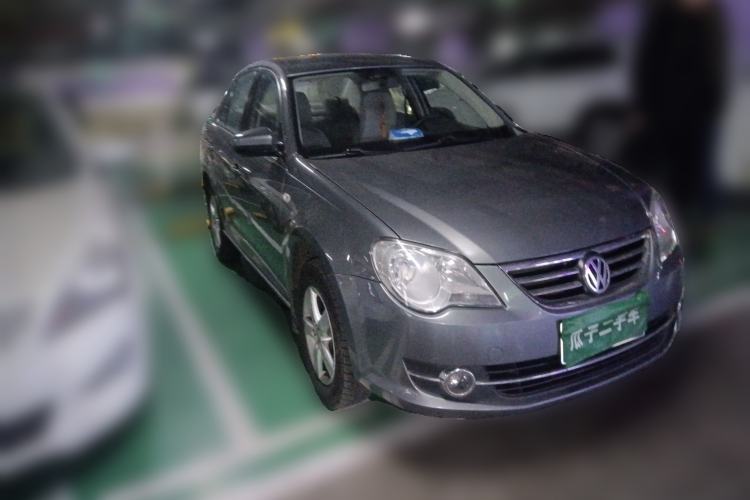 Used Volkswagen Bora 2012 1.6L Manual Fashion Edition Front Right 45 Deg