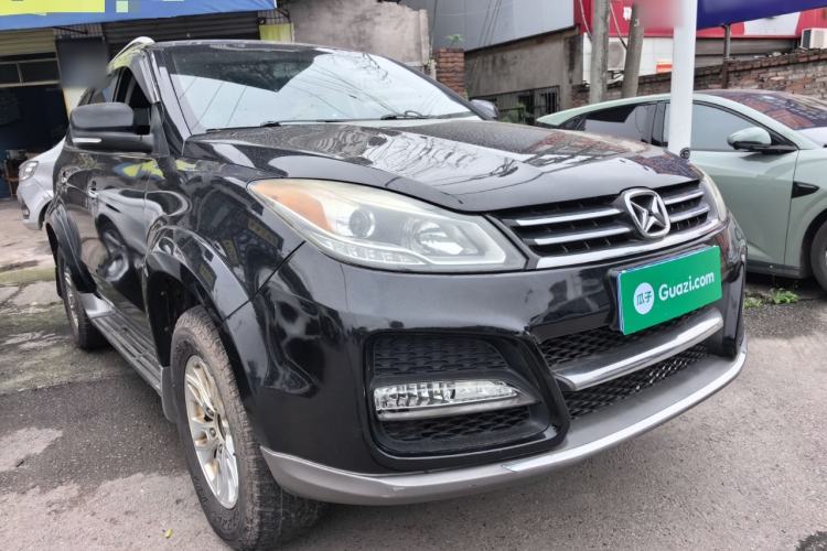 Used JMC Yusheng S350 2014 2.4T Automatic 2WD Diesel Luxury Version with Sunroof 7 Seats Front Right 45 Deg