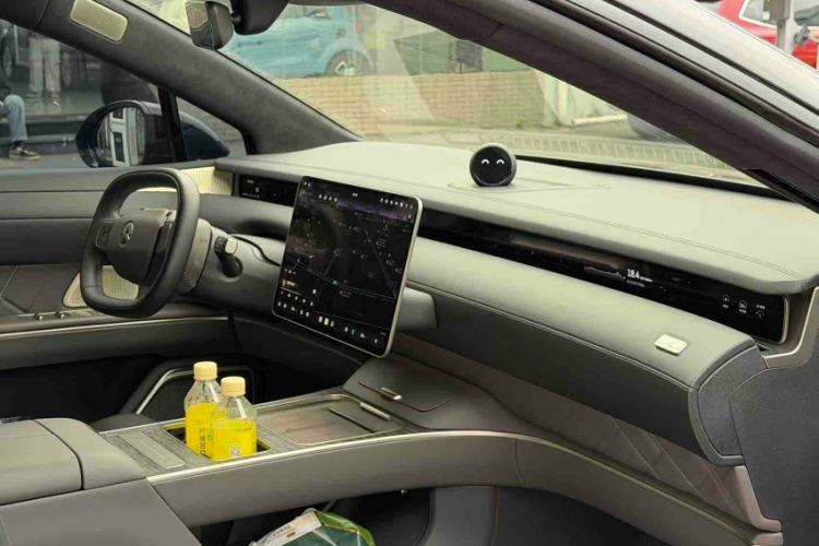 Used Nio ET9 2025 100kWh First-Edition Limited Edition Interior 2