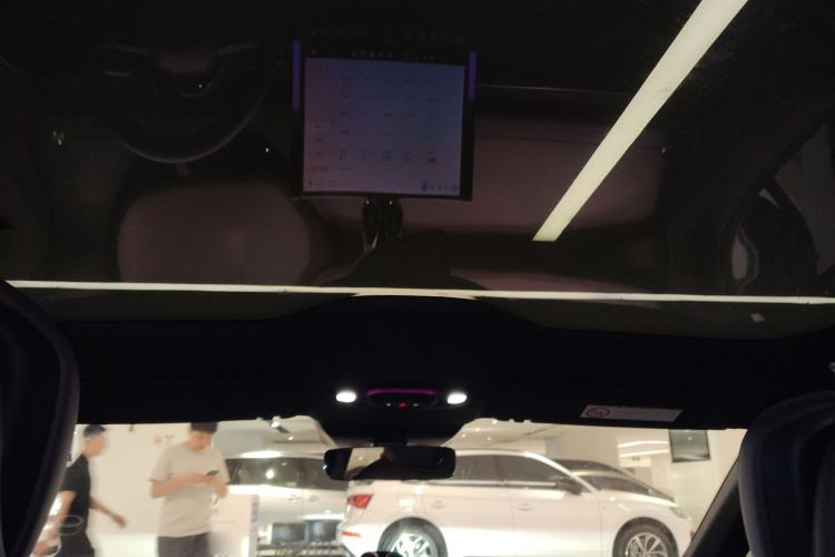 Used Xiaomi Auto SU7 2024 Rear-Drive Long-Range Intelligent Driving Version Headliner