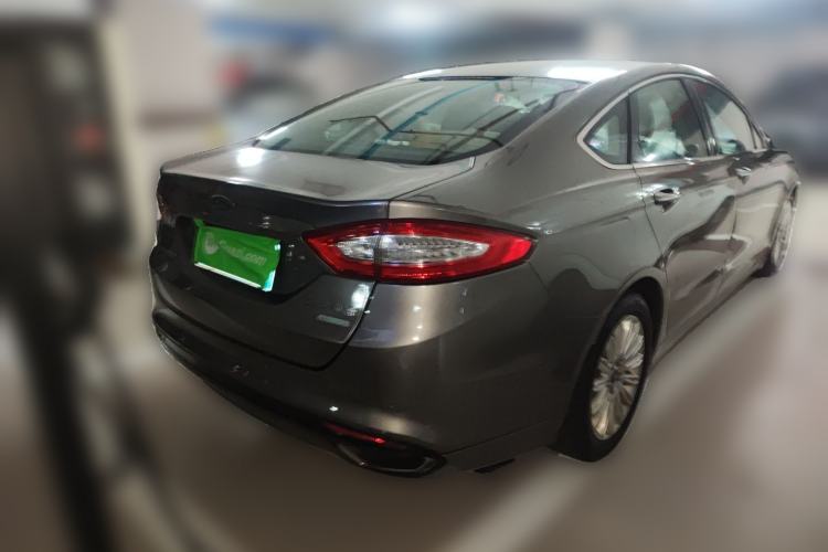 Used Ford Mondeo 2013 2.0L GTDi 200 Fashion Edition Rear Right 45 Deg