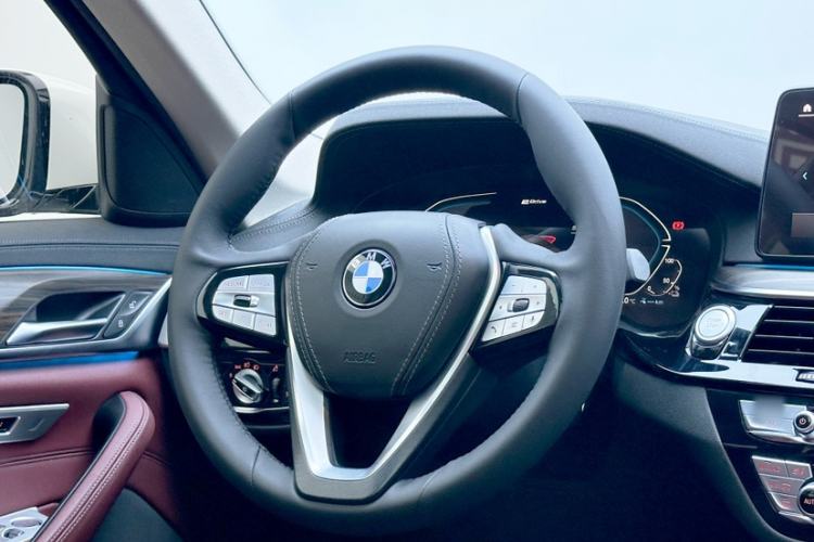 Used BMW 5 Series New Energy 2021 Updated 535Le Luxury Package
