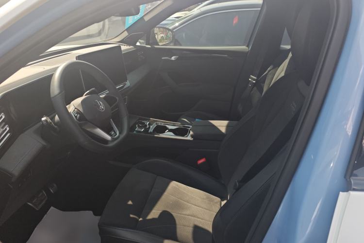 Used Volkswagen Tiguan L 2024 PRO 380TSI Four-Wheel Drive R-Line Prestige Edition Left Front Seat