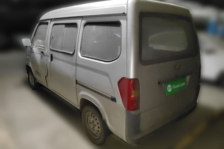 Used Wuling Zhiguang 2015 1.2L Practical LS-I Model
