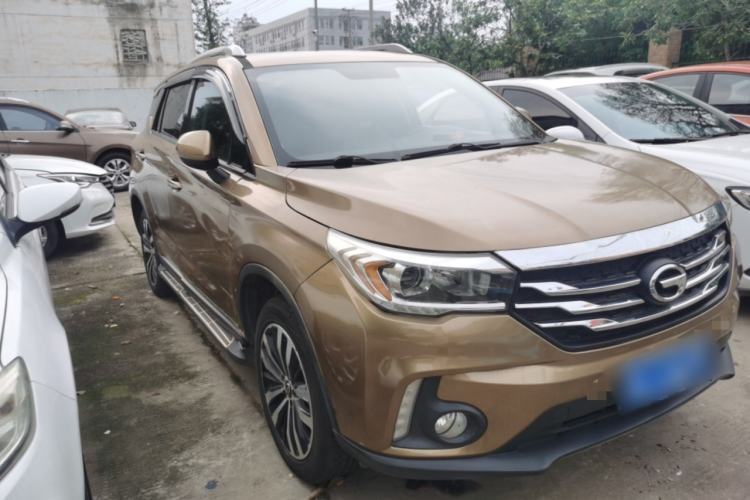 Used GAC Trumpchi GS4 2016 235T Manual Luxury Edition Front Right 45 Deg