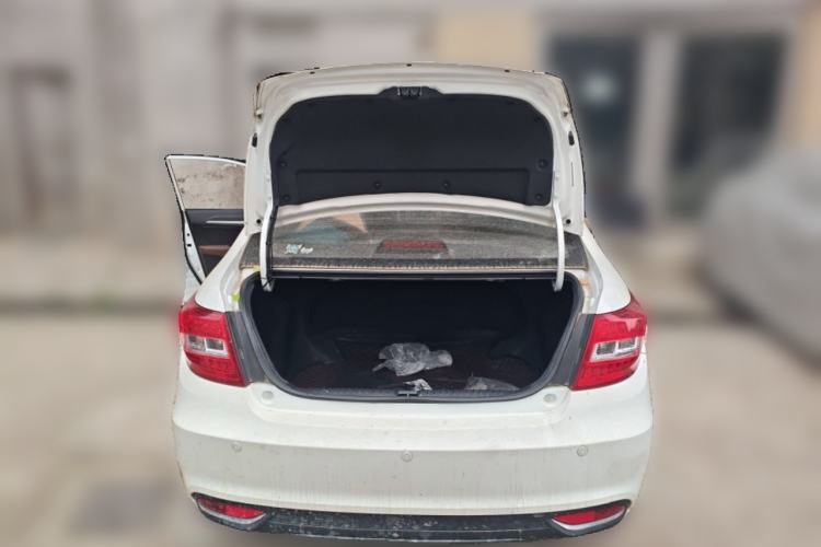 Used Geely Auto Vision 2016 1.5L Automatic Happiness Edition Trunk