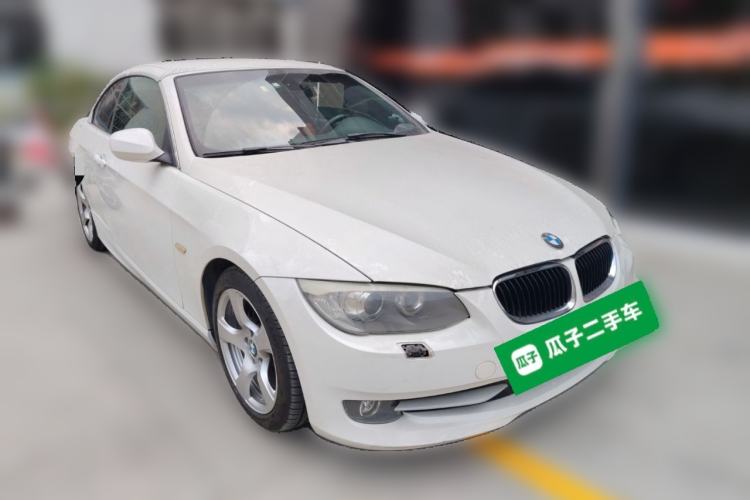 Used BMW 3 Series 2011 320i Convertible Coupe Front Right 45 Deg