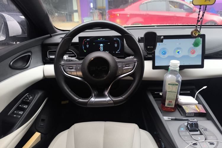 Used BYD Seal 06 New Energy 2024 DM-i 80KM Luxury Model Steering Wheel