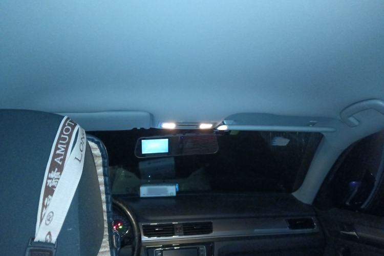 Used Volkswagen Bora 2018 1.5L Automatic Fashion Model Headliner