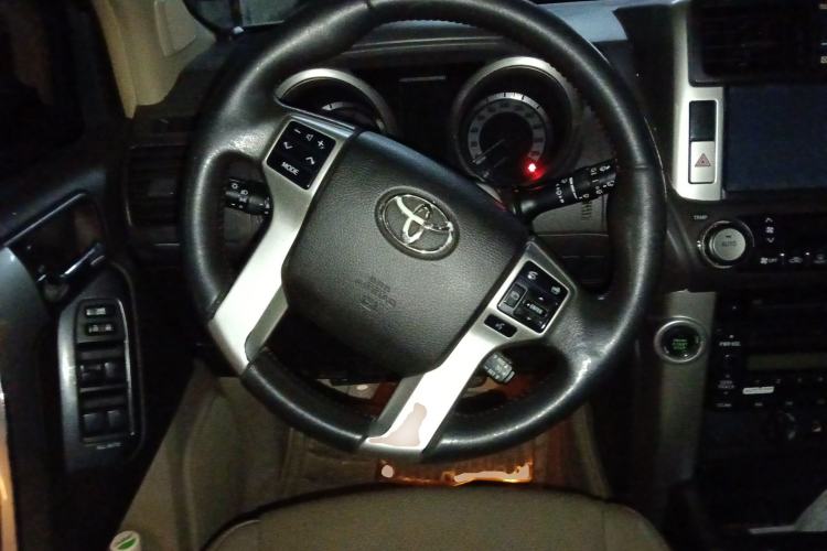 Used Toyota Prado 2010 4.0L Automatic TX-L
