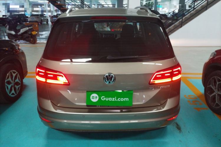 Used Volkswagen Golf Sportsvan 2018 1.6L Automatic Comfort Model
