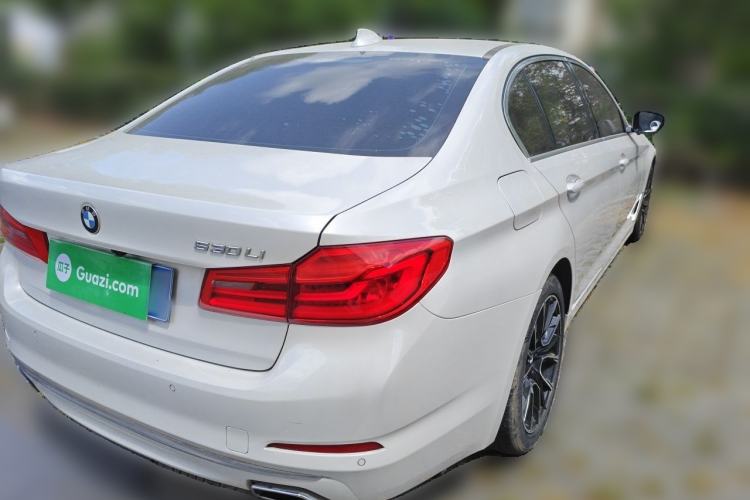 Used BMW 5 Series 2019 525Li Luxury Package
