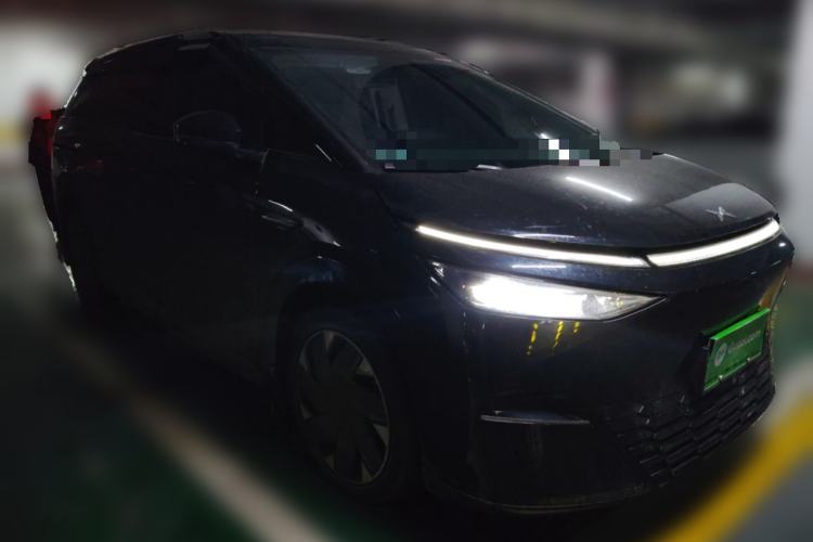 Used XPeng X9 2024 702 Ultra-Long Range Pro