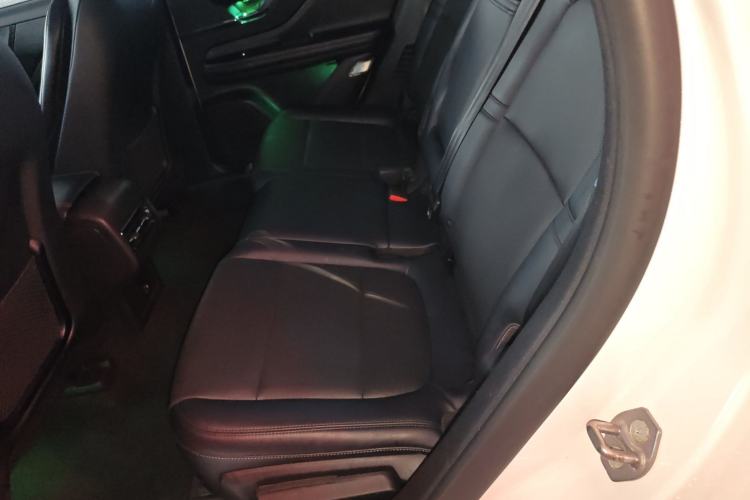 Used Lincoln Corsair 2021 2.0T Two-Wheel Drive Deluxe Edition Left Rear Seat