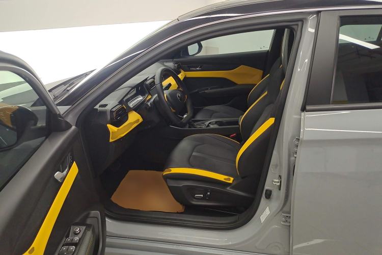 Used Dongfeng Aeolus Yixuan 2023 Mach Edition 1.5T Automatic Dream-Chasing Rider Version