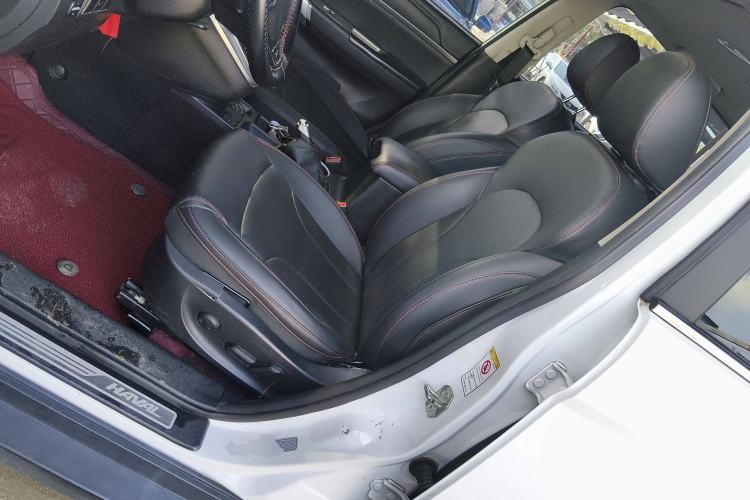 Used Haval H6 2015 Sport Edition 1.5T Automatic Two-Wheel Drive Luxury Model
