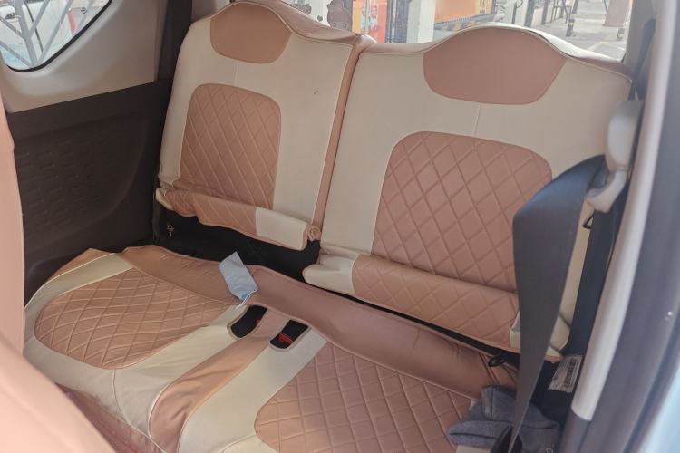 Used Wuling Hongguang MINIEV 2020 Enjoyment Model Lithium Iron Phosphate Left Rear Seat