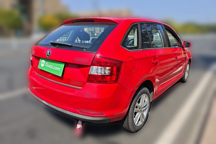 Used Skoda Rapid Spaceback 2014 1.6L Automatic Enjoyment Edition