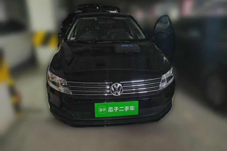 Used Volkswagen Lavida 2017 1.6L Manual Fashion Edition
