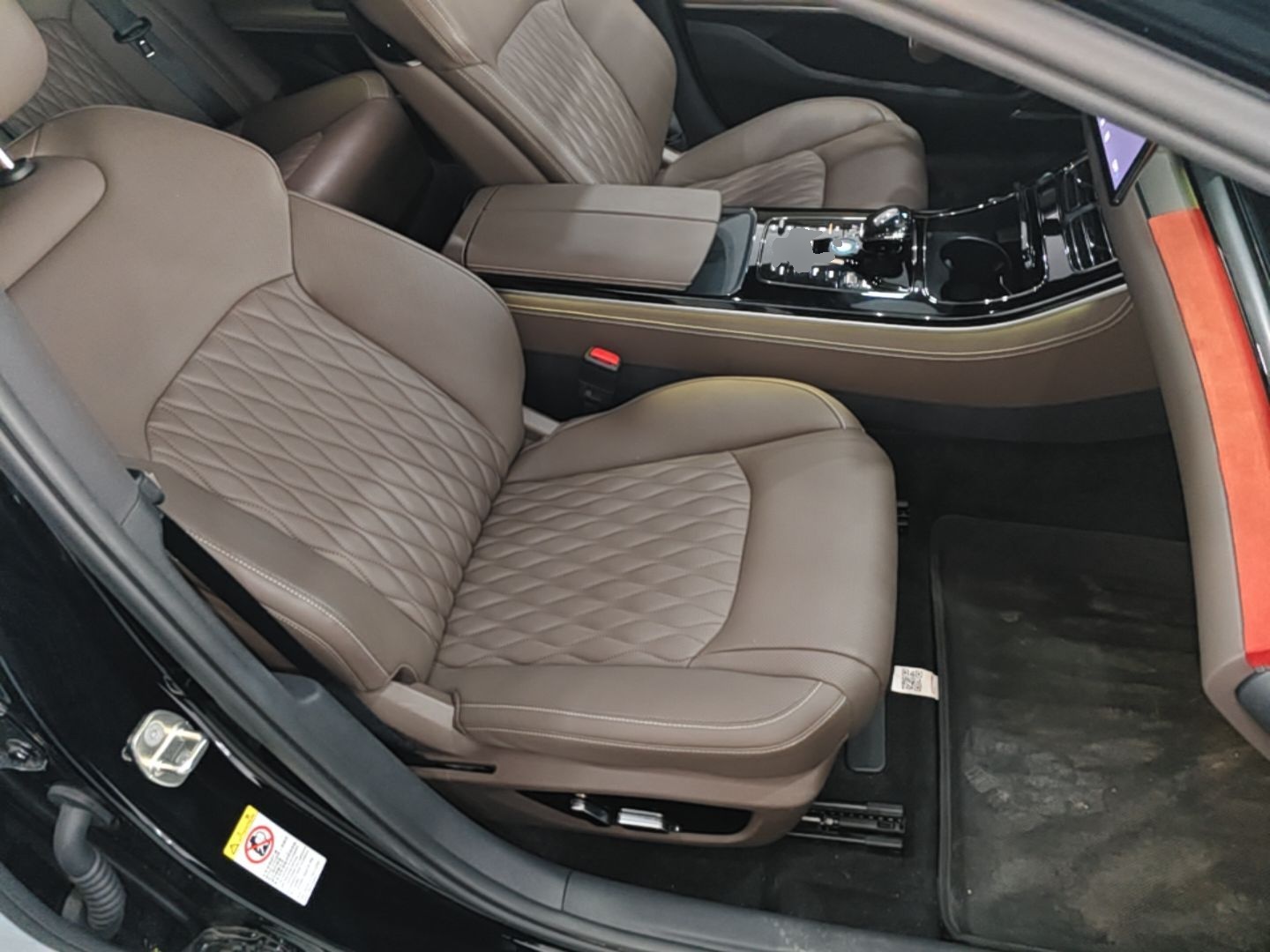 BYD Han 2023 DM-i Champion Edition 121KM Prestige Model - Premium — снимка 19