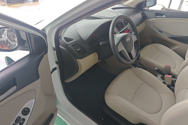 Used Hyundai Verna (older generation) 2016 1.4L Automatic Smart GLS