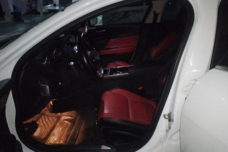 Used Jaguar XE 2015 2.0T 240 PS R-Sport
