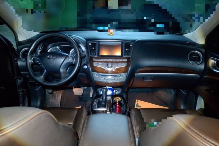 Used Infiniti JX 2013 JX35 Two-Wheel-Drive Excellence Edition