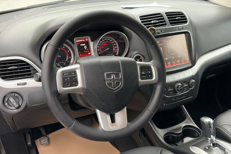 Used Dodge Journey 2015 2.0TD Four-Wheel Drive Luxury Edition