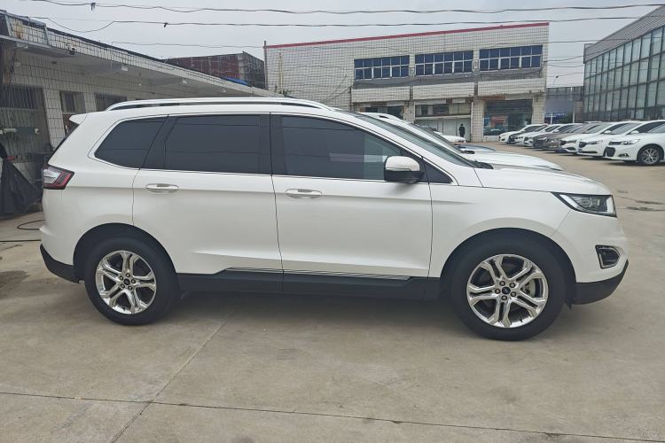 Used Ford Edge 2016 EcoBoost 245 Two-Wheel-Drive Titanium 7-Seater