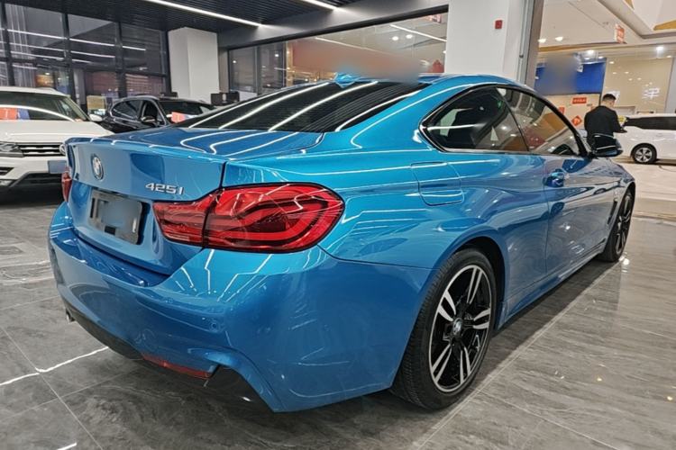 Used BMW 4 Series 2017 425i M Sport Package Rear Right 45 Deg