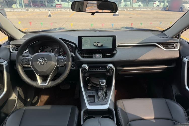 Used Toyota Wildlander 2023 2.0L CVT Two-Wheel Drive Urban Edition Interior 3