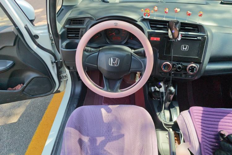 Used Honda Fit 2014 1.5L LX CVT Comfort Model Steering Wheel