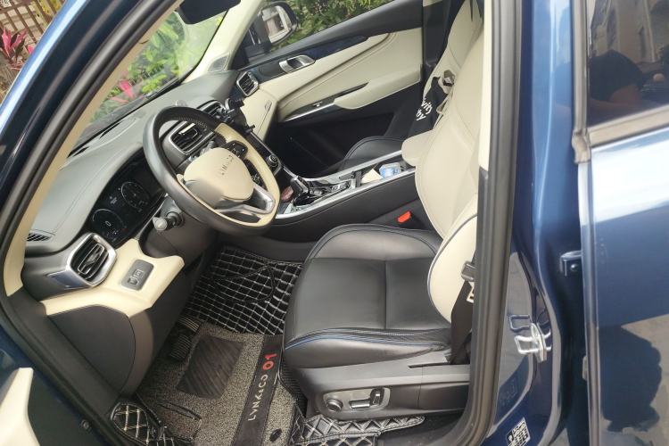 Used Lynk & Co 01 2017 2.0T Two-Wheel Drive Zhaopu Version Left Front Seat