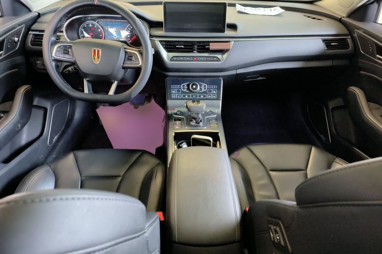 Used Hongqi H5 2020 1.8T Automatic Smart Connect Flagship Edition Center Console